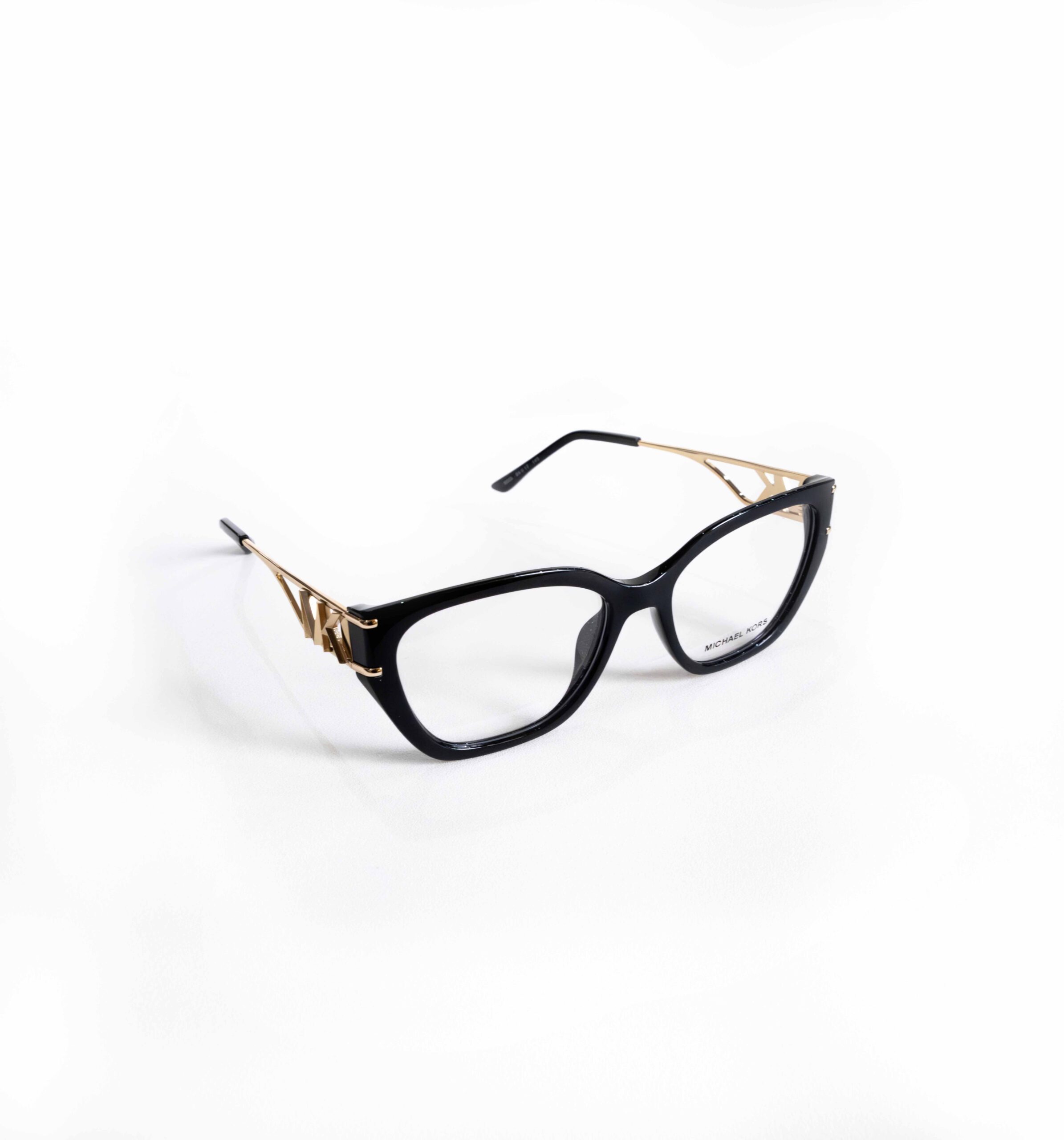 Glasses 19